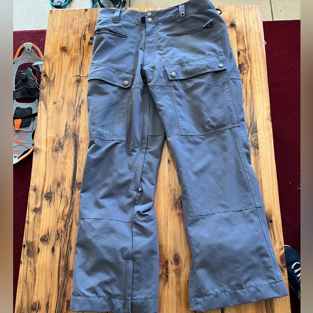 Ripzone grey snowpants size M